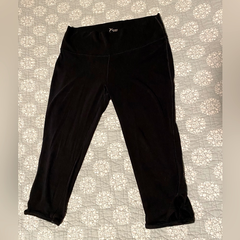 Old Navy Capri Leggings Size XL